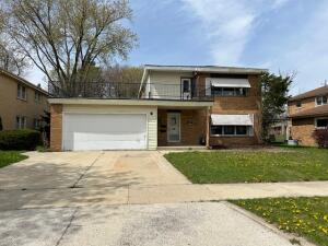 3845 N 84th in Milwaukee wi. List Price: $116,500