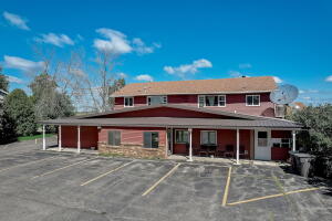 711 W Racine St in Jefferson wi. List Price: $550,000