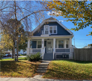 3171 S 9th in Milwaukee wi. List Price: $385,000