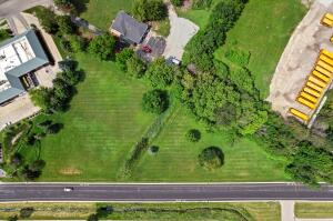 106  Carriage Hill  Dr in Watertown wi. List Price: $244,900