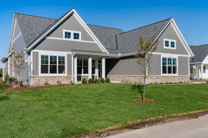 The Grove in River Hills 1748 N River Cir  in River Hills wi. List Price: $999,999