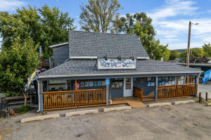 356 W 16th St in Buffalo City wi. List Price: $650,000