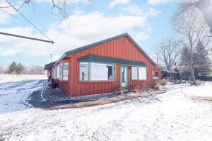 W3496  County Road W - in Calumet wi. List Price: $999,999