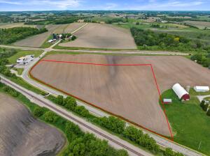 Lt0  Marietta  Ave in Ixonia wi. List Price: $380,000