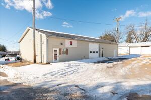 110  FS Dr in Viroqua wi. List Price: $359,900
