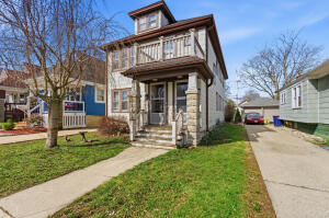 2175 S 89th St in West Allis wi. List Price: $309,900