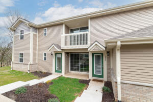 Hidden Ponds 2740  Hidden Dr 71 in Saint Francis wi. List Price: $359,900