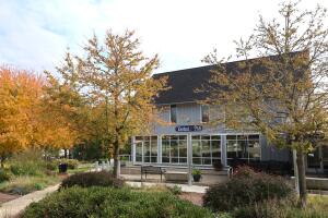 441  Mill St in Fontana wi. List Price: $399,000