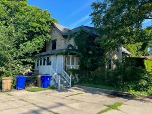 1930  57th St in Kenosha wi. List Price: $209,900