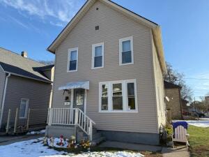 6121  12th Ave in Kenosha wi. List Price: $219,900
