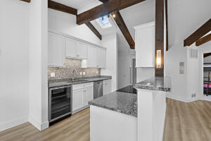 Abbey Hill 800  Aspen Dr C5 in Fontana wi. List Price: $385,000