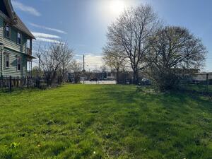 2528 N Vel R Phillips  Ave in Milwaukee wi. List Price: $1