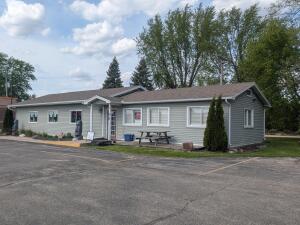 418  Highway 50 - in Delavan wi. List Price: $1,100,000