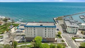 Lighthouse In Port Washington 415 N Lake St 701 in Port Washington wi. List Price: $599,999