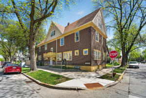 2802 N Weil St in Milwaukee wi. List Price: $597,500