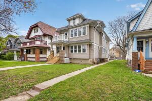 2862-2864 N 48th St in Milwaukee wi. List Price: $169,900
