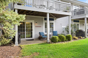 Geneva National 524  Geneva National Ave 6-67 in Geneva wi. List Price: $239,900