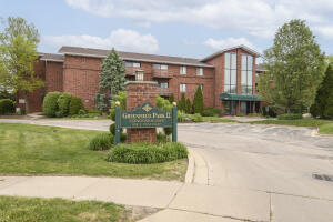 Greenfield Park II 1618 S 115th UNIT 302 Ct  in West Allis wi. List Price: $198,000