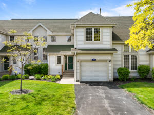 Geneva National 1654  Woodland Dr 12-55 in Geneva wi. List Price: $375,000