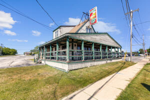 2234 E Layton Ave in Saint Francis wi. List Price: $975,000