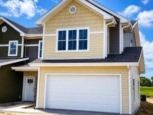 Jefferson Hills Condominiums 200  Settlers Dr  in Jefferson wi. List Price: $415,000