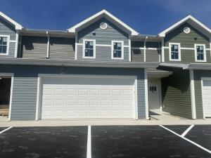 Jefferson Hills Condos 212  Settlers Dr  in Jefferson wi. List Price: $398,000