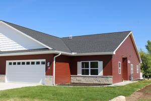 Happy Sunshine I 1320  Kettle Dr  in Kewaskum wi. List Price: $330,000