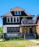2373 N 67th St in Wauwatosa wi. List Price: $459,900