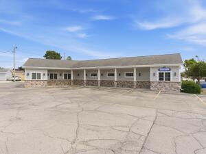3009  Forest Ave in Two Rivers wi. List Price: $13