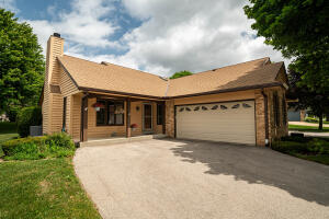 Cambridge Village 5413  Somerset Ln  in Greenfield wi. List Price: $360,000