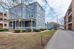 6215  7th Ave in Kenosha wi. List Price: $815,000