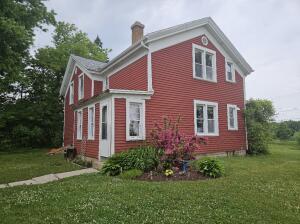N120W14985  Freistadt Rd in Germantown wi. List Price: $399,900