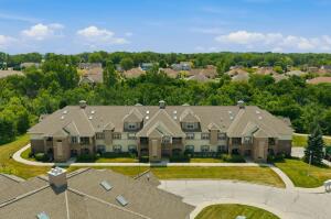Franklin Oaks 2987 W Drexel Ave 313 in Franklin wi. List Price: $315,000