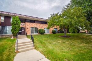Rivers Edge 4200 W Rivers Edge Cir 7 in Brown Deer wi. List Price: $134,900