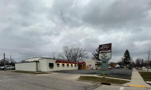 421 N Wisconsin St in Elkhorn wi. List Price: $595,000