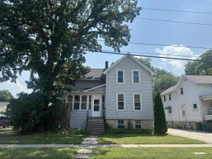 124 E Merrill Ave in Fond Du Lac wi. List Price: $199,900