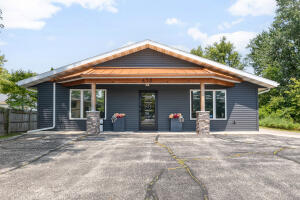 450  Main St in Lomira wi. List Price: $329,900