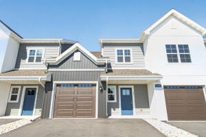 Regal Place 1675  Reigle Dr 4 in Kewaskum wi. List Price: $264,900