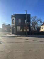 2501 N 35th St in Milwaukee wi. List Price: $150,000