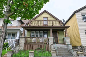 1538 S 9th St in Milwaukee wi. List Price: $225,000