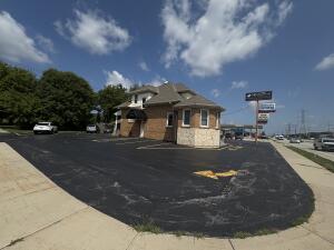 5419-5419- S 108th St in Hales Corners wi. List Price: $675,000