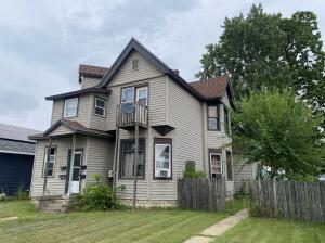 1328  Caledonia St in La Crosse wi. List Price: $389,900