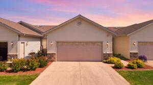 Rivers Edge Condo Phase 1 2121  45th St G in Two Rivers wi. List Price: $399,900