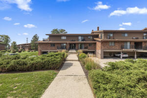 Twelve Bridges 4035 S 84th St 1 in Greenfield wi. List Price: $120,000