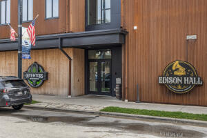 305 E Washington St in Port Washington wi. List Price: $20