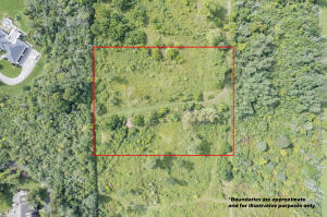 10240 N Range Line  Rd in Mequon wi. List Price: $265,000
