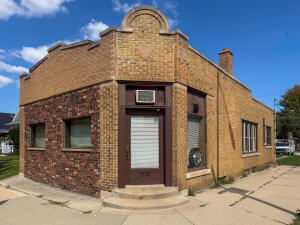 7234 W Becher St in West Allis wi. List Price: $200,000