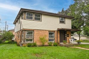 4339 N Sheffield Ave in Shorewood wi. List Price: $449,000