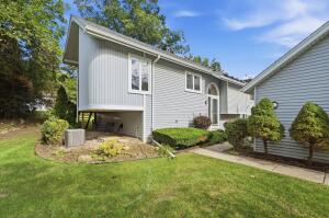 Willow Manor 5921  Taylor Ave  in Mount Pleasant wi. List Price: $228,000