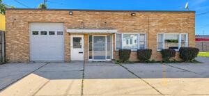 2837  Lathrop Ave in Racine wi. List Price: $3,750